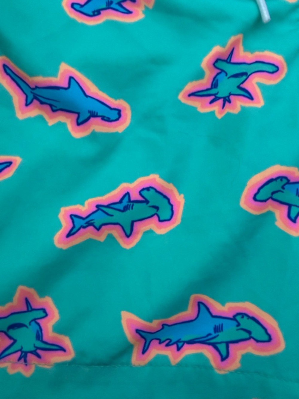 Chubbies Boys Medium 10/12 The Apex Swimmer Classic Swim Trunks Sharks Neon - Picture 2 of 6